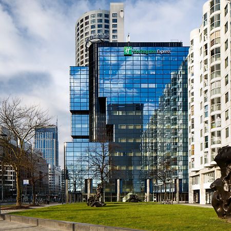 Holiday Inn Express Rotterdam - Central Station By Ihg Eksteriør billede