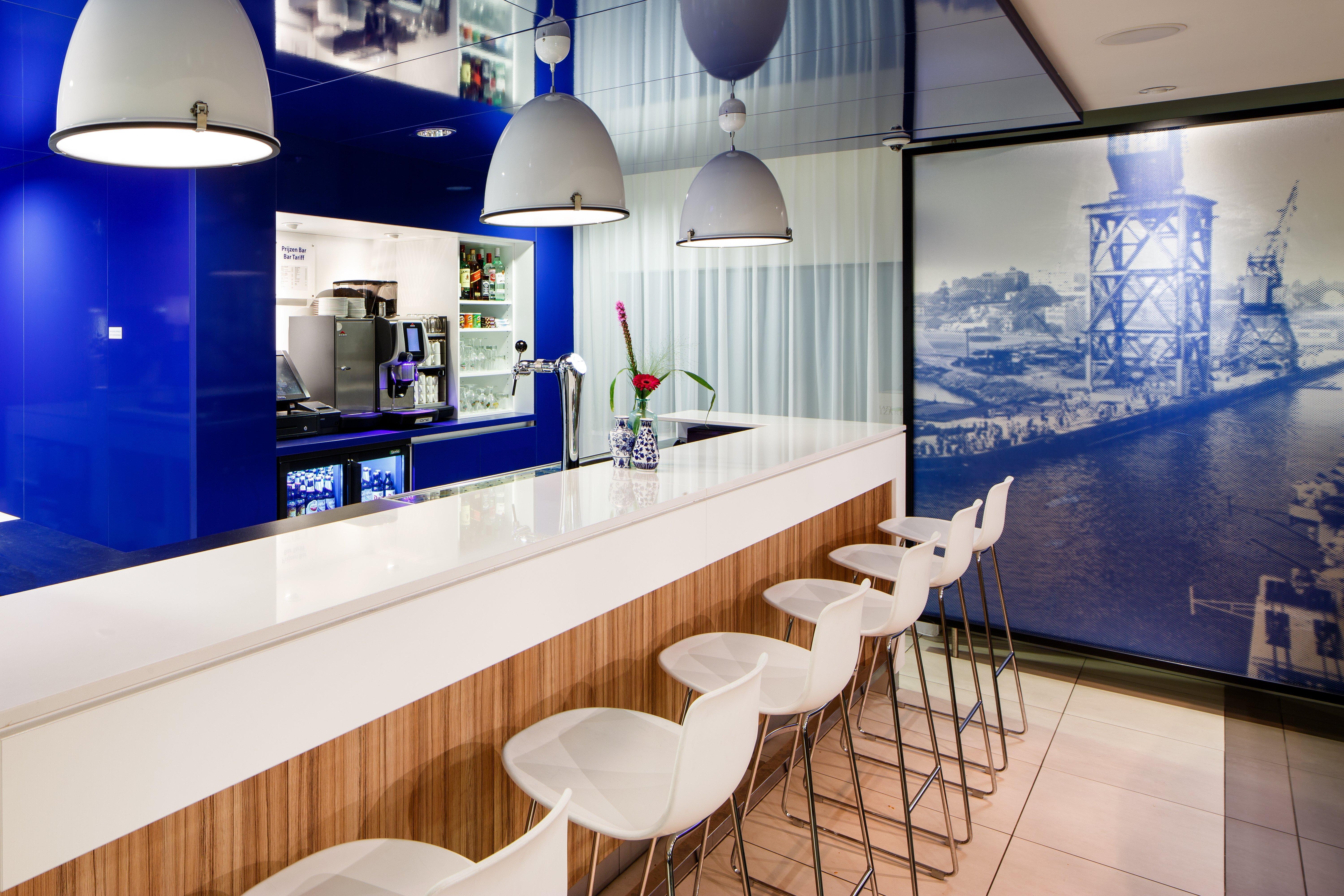 Holiday Inn Express Rotterdam - Central Station By Ihg Eksteriør billede