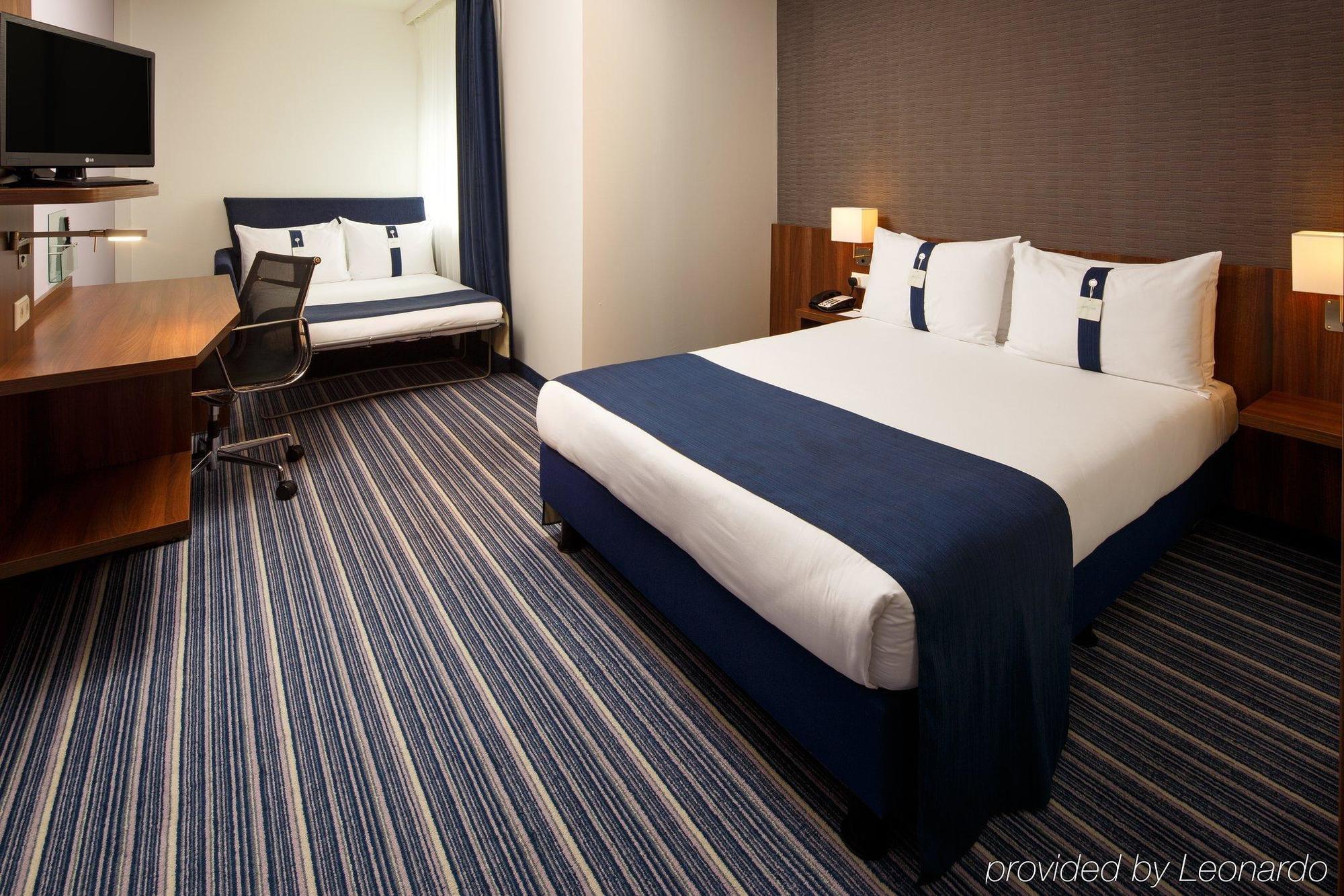 Holiday Inn Express Rotterdam - Central Station By Ihg Eksteriør billede