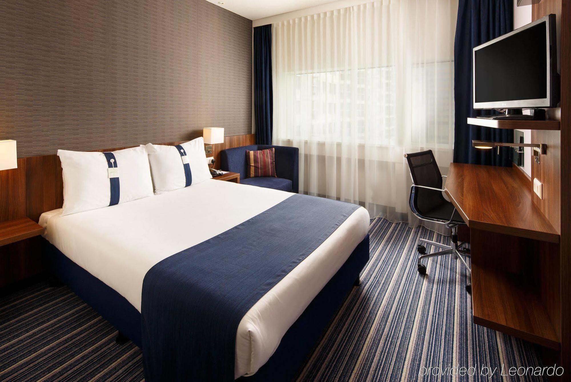 Holiday Inn Express Rotterdam - Central Station By Ihg Eksteriør billede