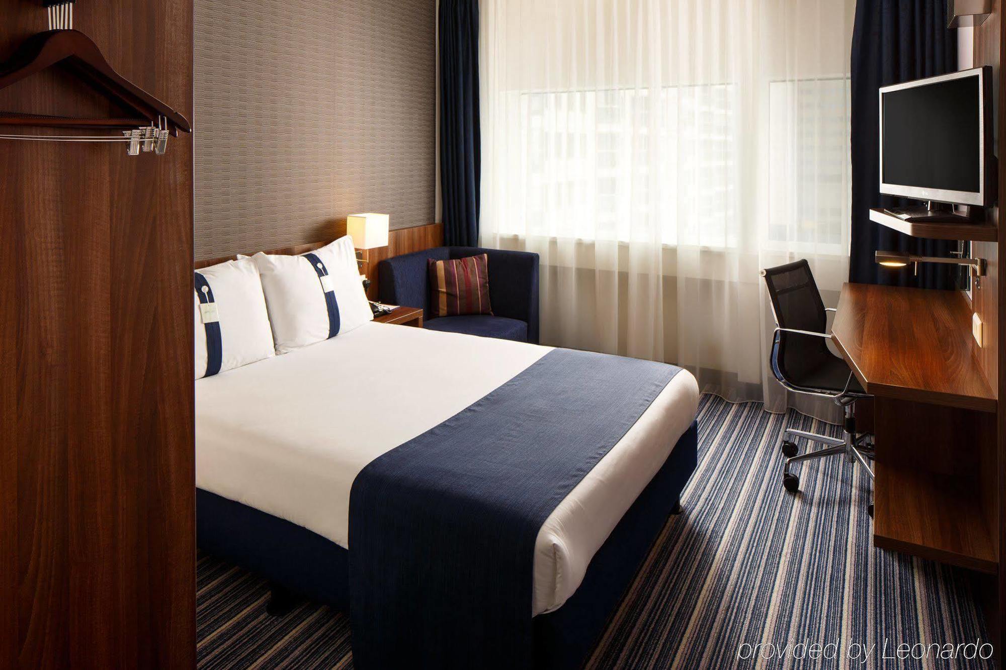 Holiday Inn Express Rotterdam - Central Station By Ihg Eksteriør billede