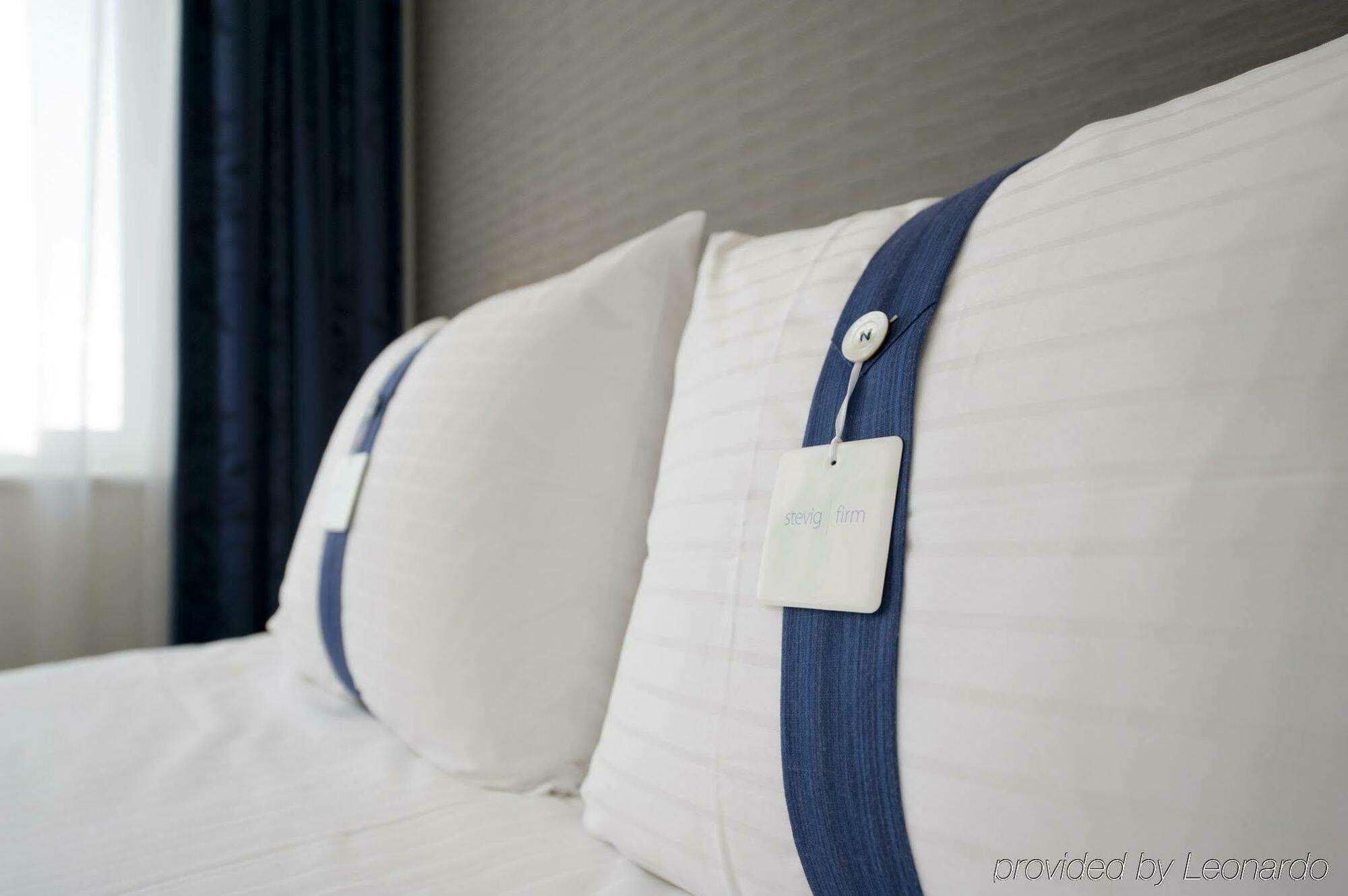 Holiday Inn Express Rotterdam - Central Station By Ihg Eksteriør billede